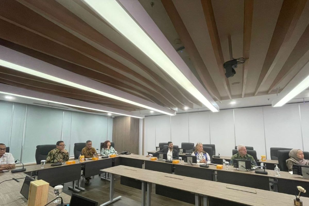 OIKN memasarkan prospek penyelenggaraan sektor ekonomi IKN Nusantara ke delegasi Yunani