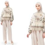 Wajib Punya! Blouse Wanita Hitam yang Cocok untuk Semua Acara!