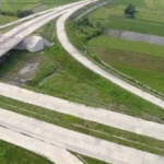What Makes Investors Trust a Project? The Architecture of Capital Confidence